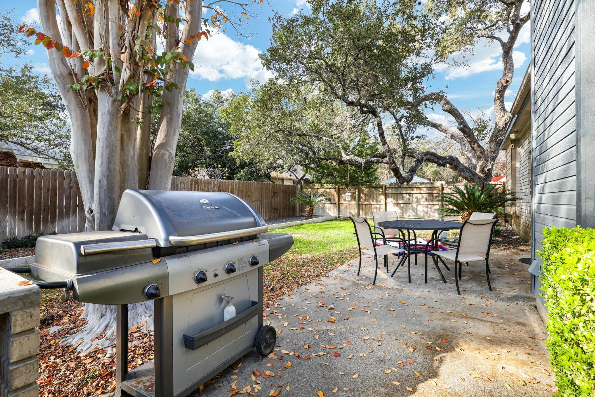 Villa Nr Sea World Games Wifi Bbq Yard Pet Ok San Antonio Exterior foto